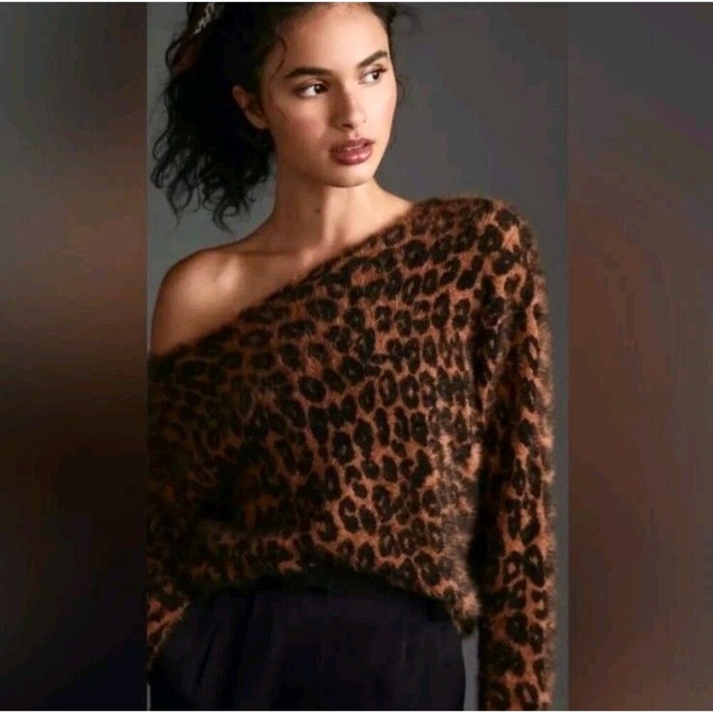 Anthropologie Pilcro Cheetah Animal Print Brown Black Boat Neck Sweater Size M